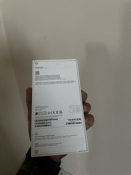 Vând iPhone 17 Pro Max 512GB. Noi, Sigilate