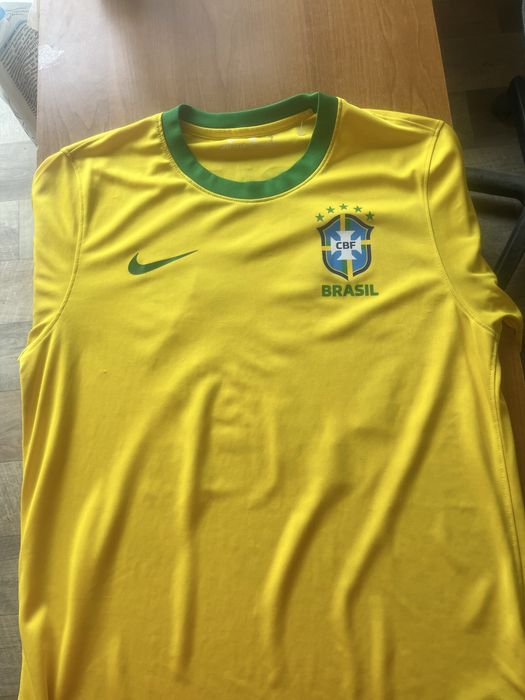 Тениска на Бразилия от 2020 г.