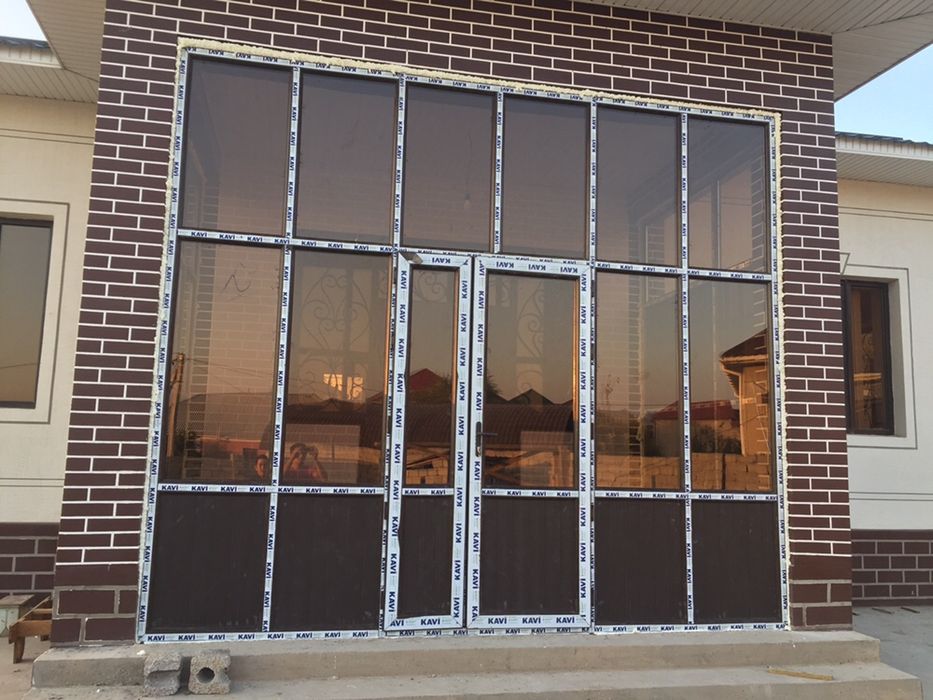 Пластиковые окна двери витражи.