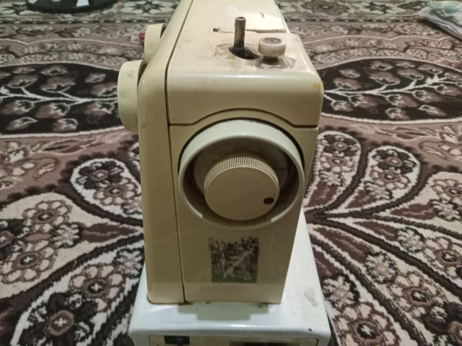 Yamata tikuv mashina sotiladi