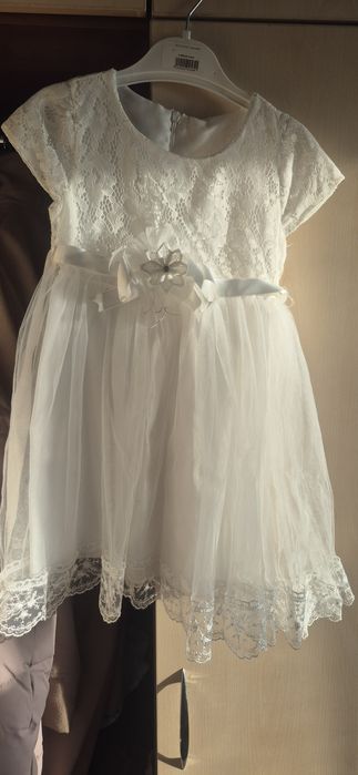 Продам платье на девочку