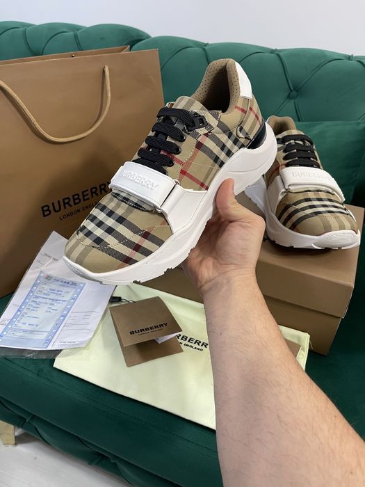 Adidasi Burberry piele naturala Full Box colectie noua