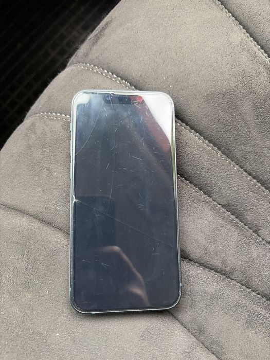 Продам айфон 13 мини