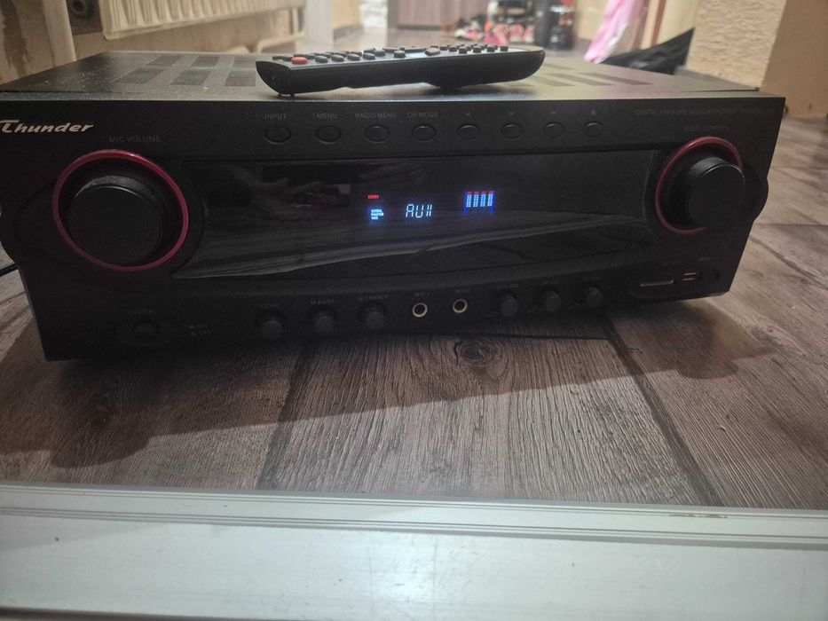 Усилвател  Thunder THC-2003