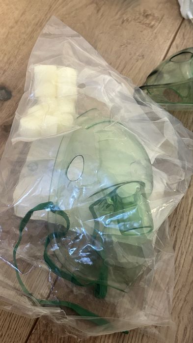 Aparat medical aerososli copii si adulti