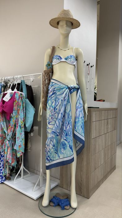 Манекены для магазина одежды