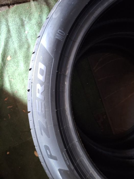 325 35 22 Pirelli PZ5 DOT 2025 vara NOI