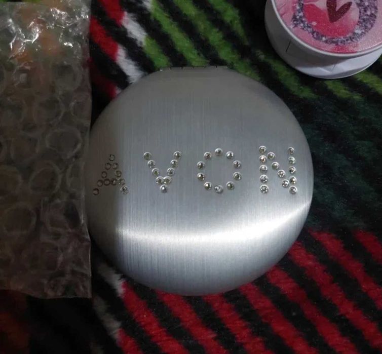 Set oglindă buzunar Avon/Accesoriu suport telefon