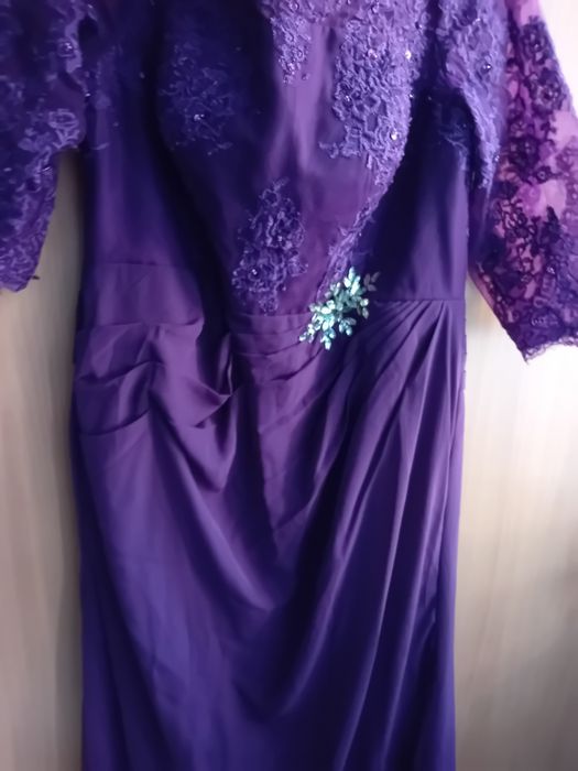Vand rochie de ocazie