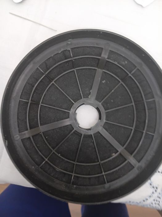 Фильтр на вытяжку .2 шт.