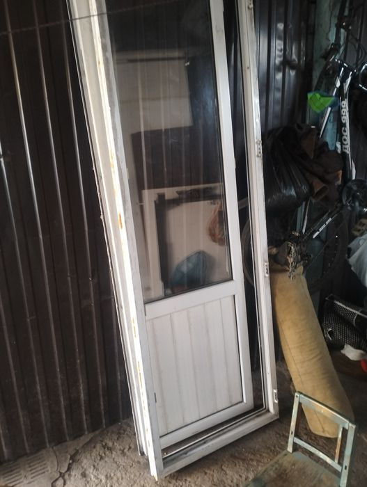 Продам пластиковые окна