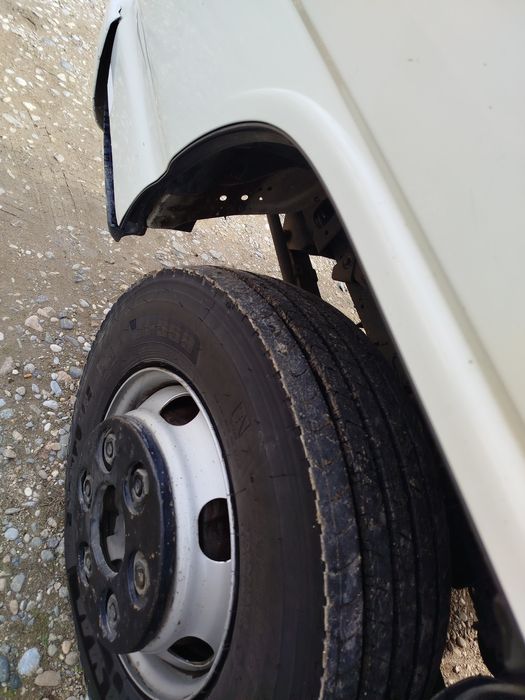 Исузи 5 тона 2012 кубаси 20 куб