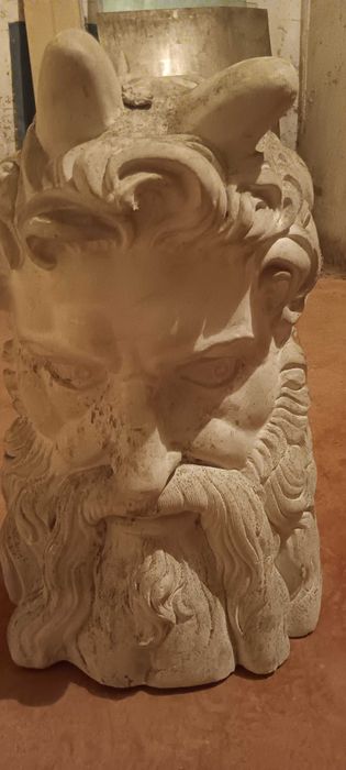 Bust statuie din ipsos