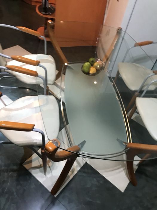 Кухненска маса и столове