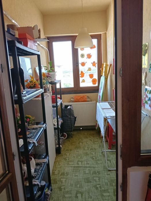Vând garsonieră Cart.Latin