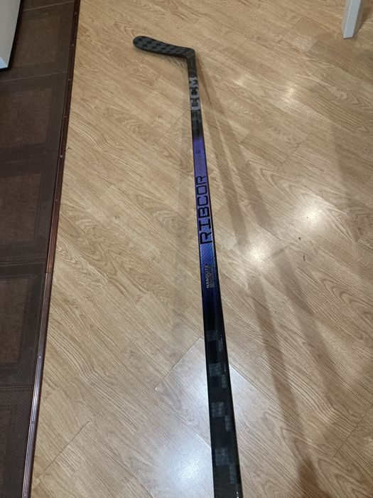 Хоккейные клюшки Bauer,Ccm, заряд ,True