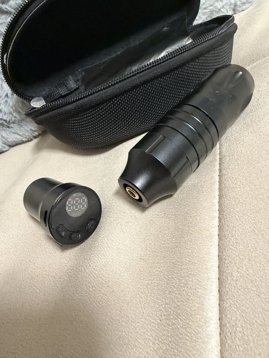 Машинка за татуиране