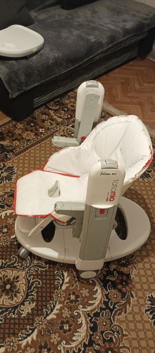 Стульчик для кормления.