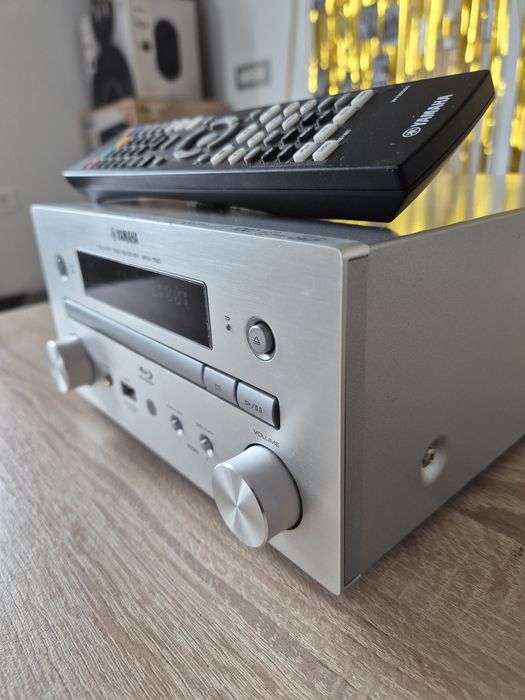 Yamaha BRX-750 Blu-Ray Disc Receiver Hi-Fi - Seria PianoCraft