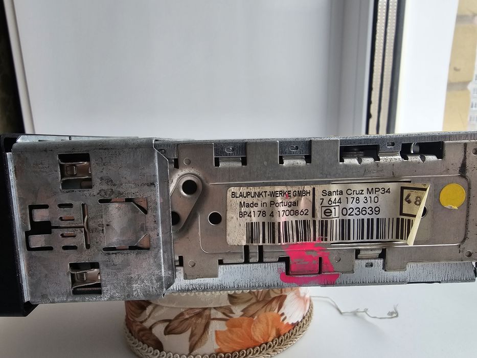 Продается автомагнитола Blaupunkt