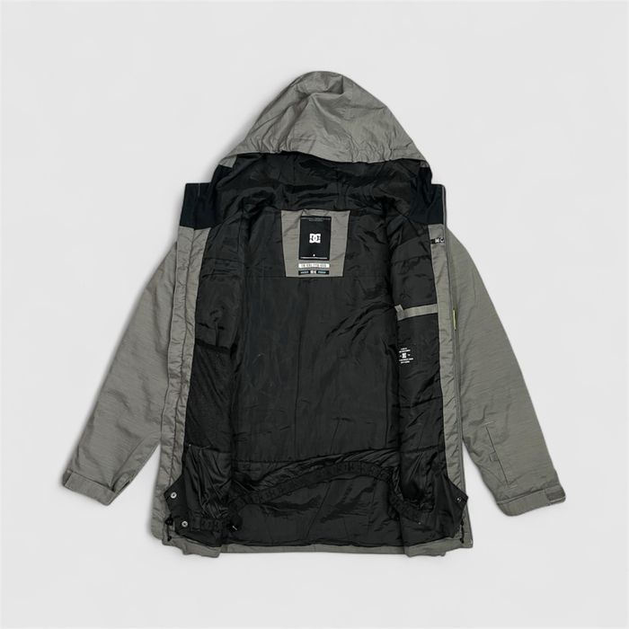 DC оригинално мъжко яке есен/зима - размер М