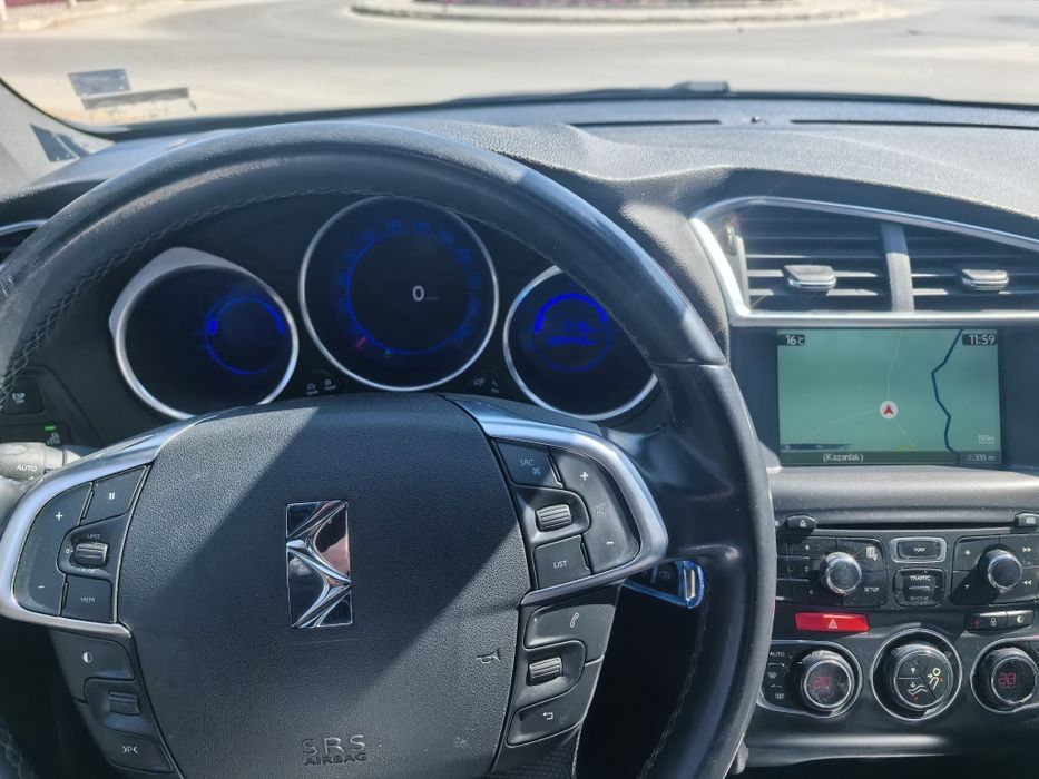 Citroen DS4 07.2012Г.2.0HDI 163kc