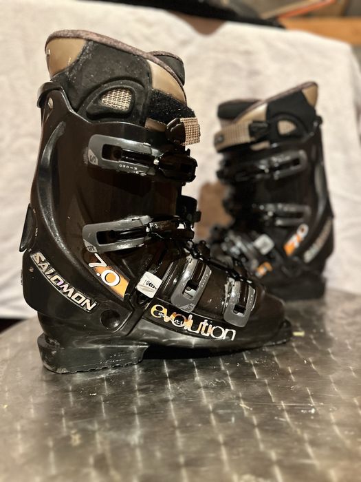 Clapari de ski Salomon Evolution 7.0.