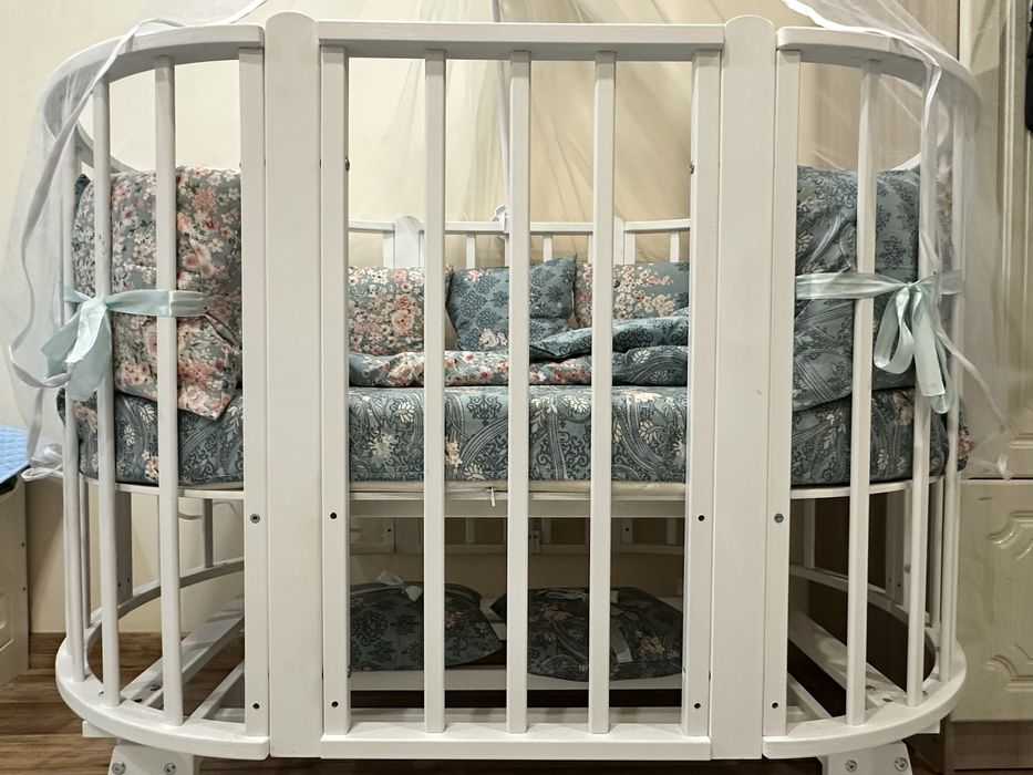 Детская кровать,трансформер