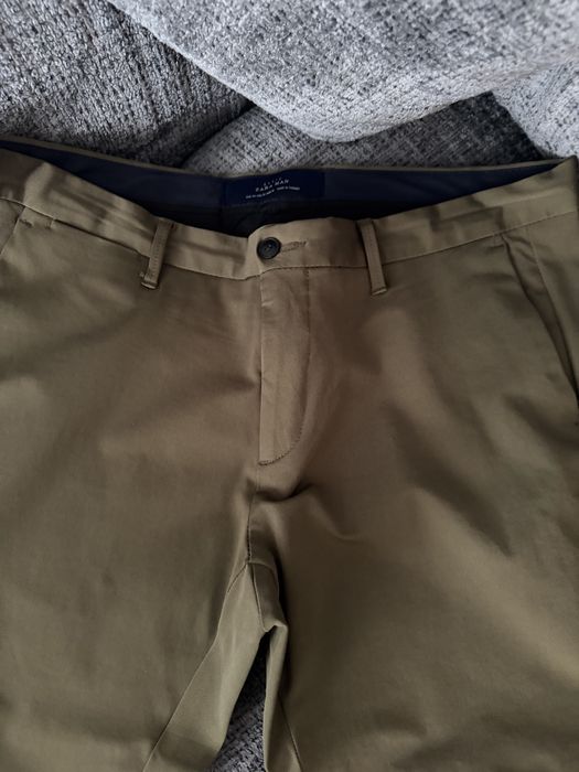 Pantaloni Zara Barbati marimea 46 ,L , 10/10 Pret : 49 lei
