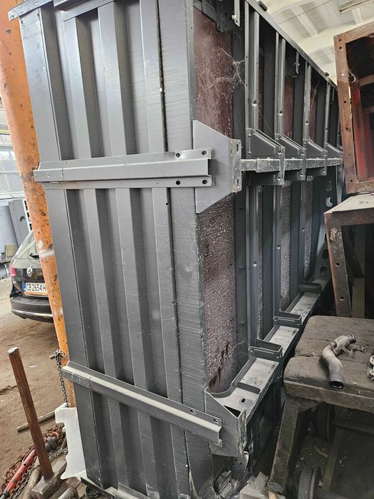 Алуминиева каросерия от Форд Транзит 5.2х2.1