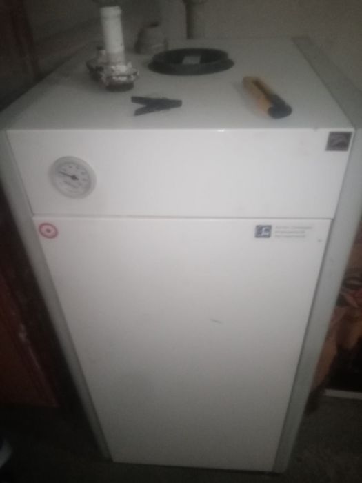 Продам котёл газовый