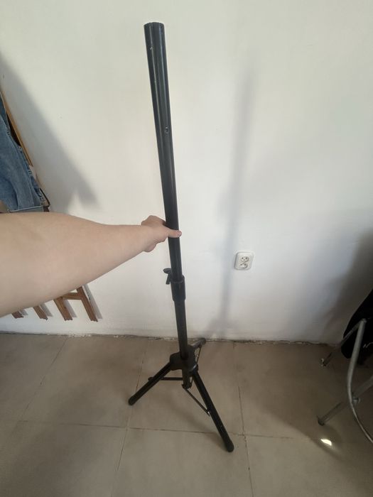 стойка для колонки