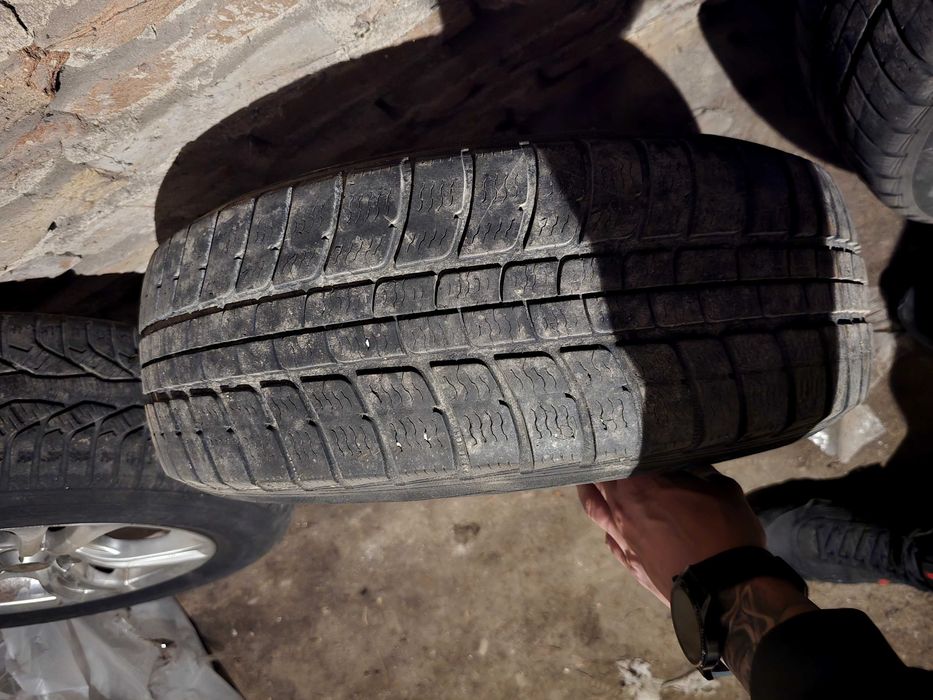 Джанти с гуми 17ки от пежо