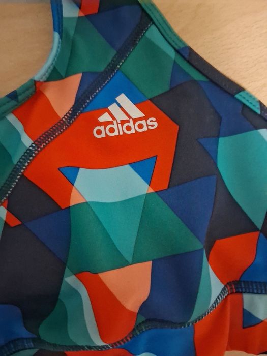 Спортен топ Adidas