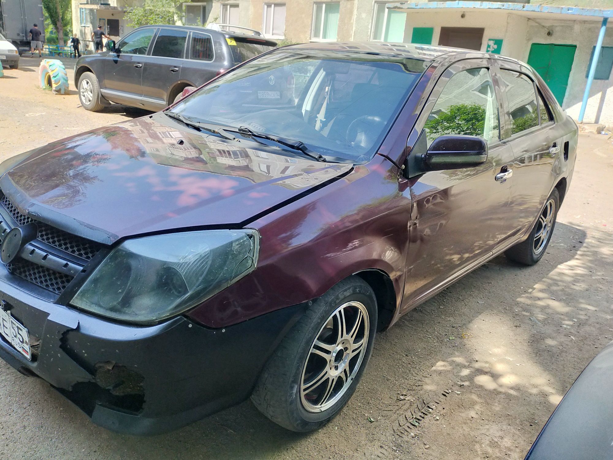 Geely MK маски в черный