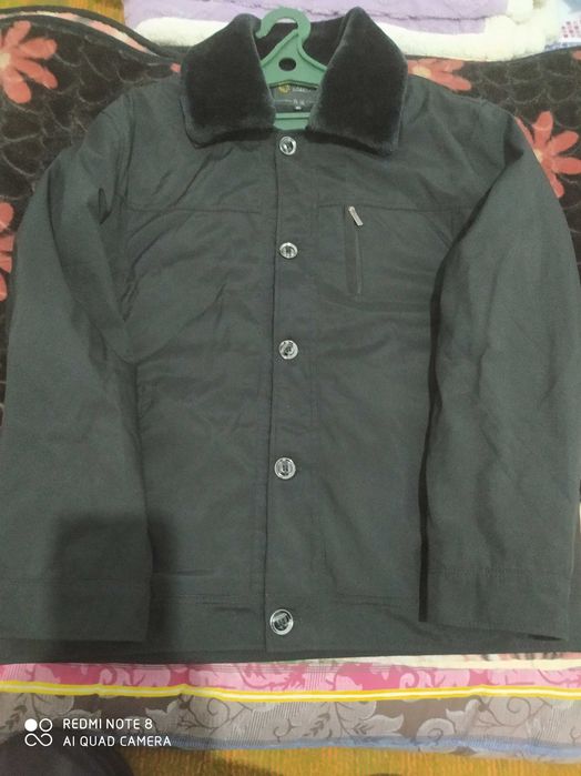 продам куртку зимюю