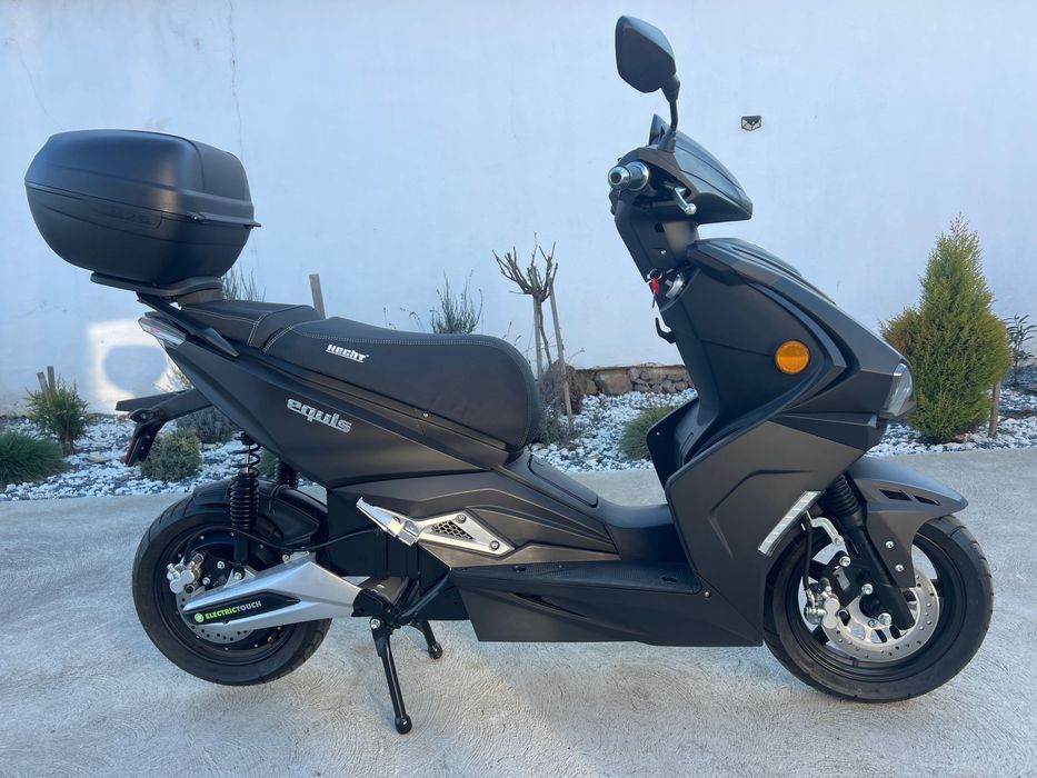 Scuter Electric Hecht Equis