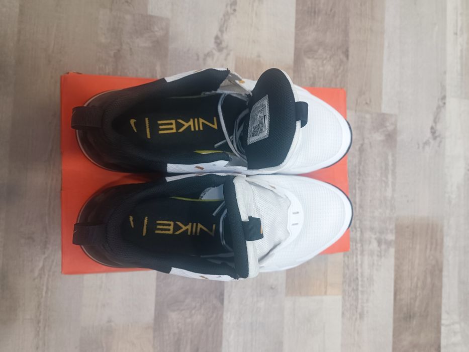 Nike Air Max Alpha  5