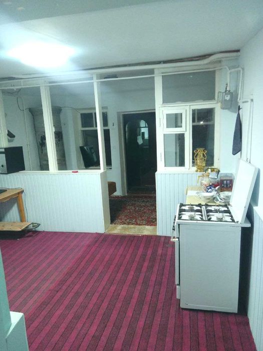 «УЗБУМ», «ГАИ»   2-комнатная, (42м2) с Мебелью -Техникой. (СВОЯ)