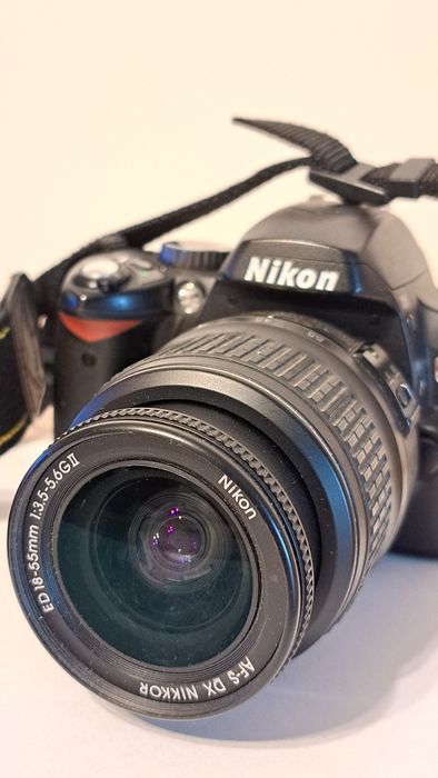 Nikon D60 - ED 18-55 mm