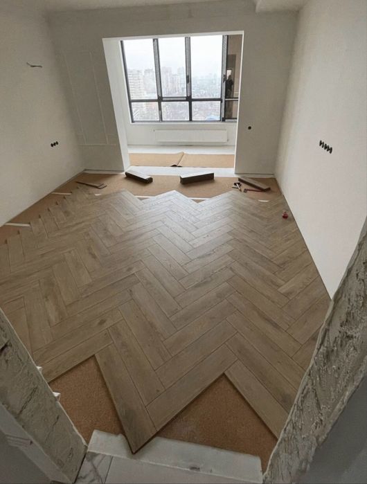 Laminat tarket teramiz plintus