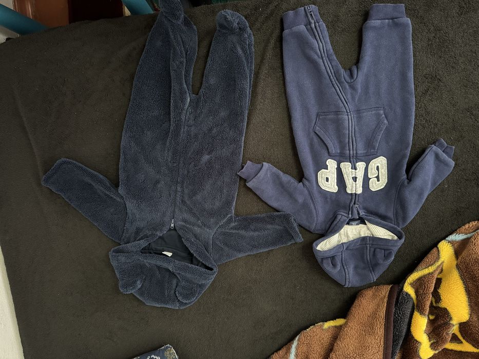 комбинезоны ДеФакто и GAP 68-74