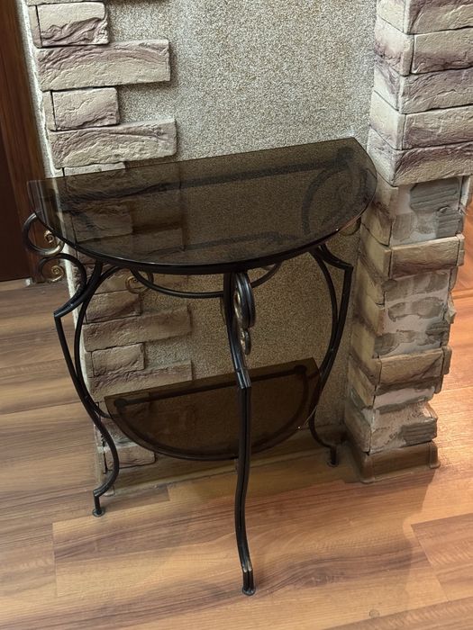 Кованая мебель для прихожей