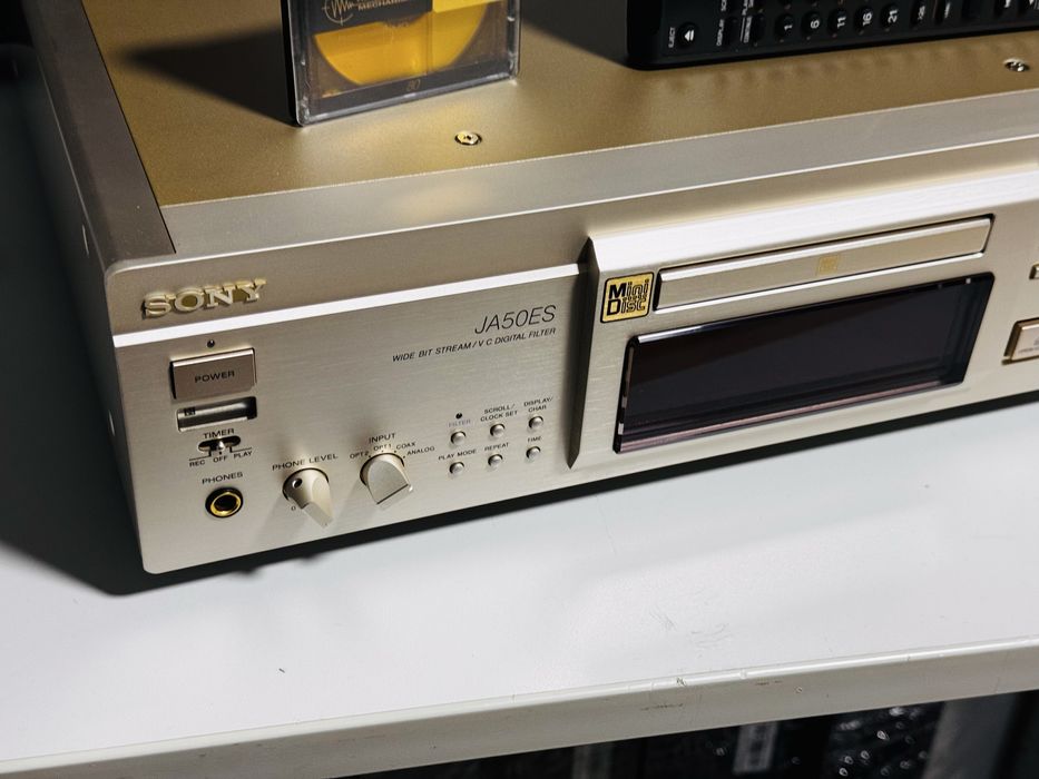 Minidisc SONY MDS-JA50ES,telecomandă , inregistrare si redare