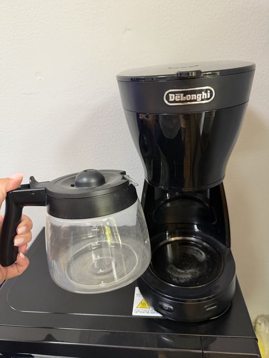 Кофеварка капельная De’Longhi ICM16210