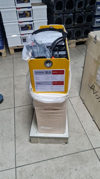 Аккумулятор для штабелера