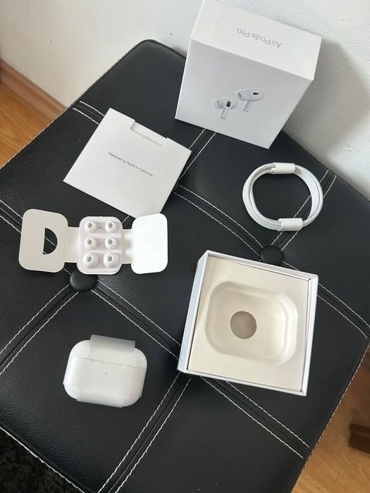 3 perechi de AirPods Pro 2