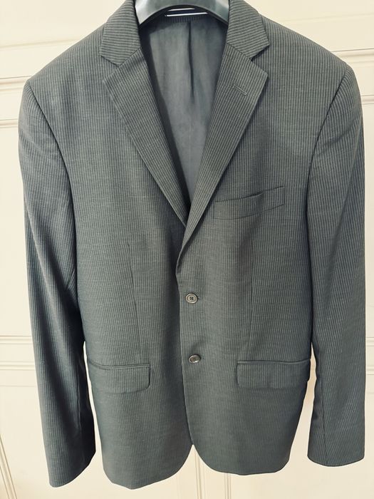 Мужской костюм Massimo Dutti