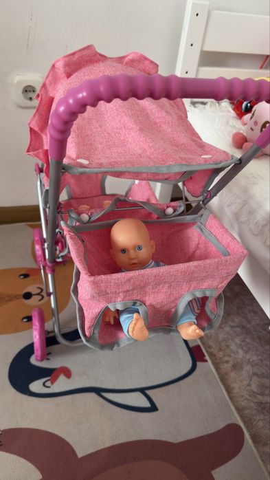 Коляска для кукол