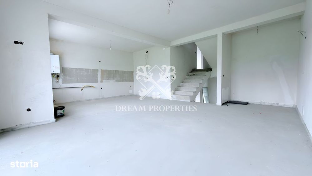 Casa tip duplex 5 camere, 3 bai, 119 mp, balcon, strada Crișeni Dezmir